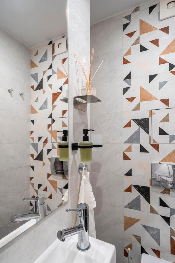New High-End Designer 3Br Central Apt Sofia Esterno foto