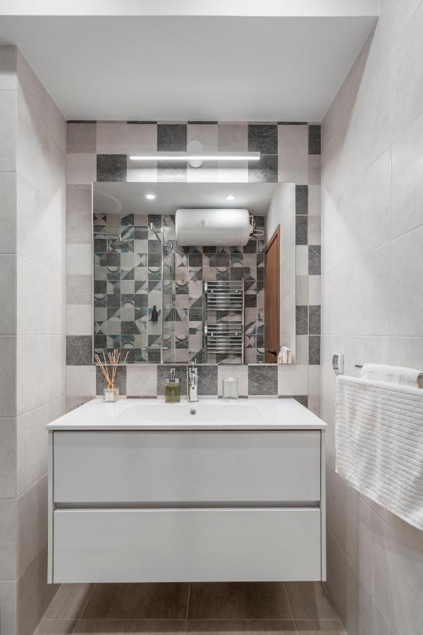 New High-End Designer 3Br Central Apt Sofia Esterno foto